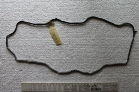 Прокладка клапанної кришки гумова AJUSA 11074100 (фото 1)