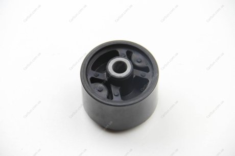 Подушка кронштейна КПП RENAULT 19, KANGOO, CLIO (54.7х10.2х46) BCGUMA - (7700800522 / 7700424321 / 6302) BC GUMA BC1216