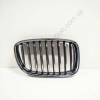 Решетка радиатора - BMW 51137200168 (фото 1)