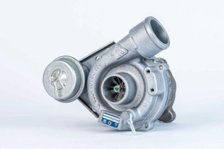 Группа корпуса, компрессор BorgWarner 5303 988 0005