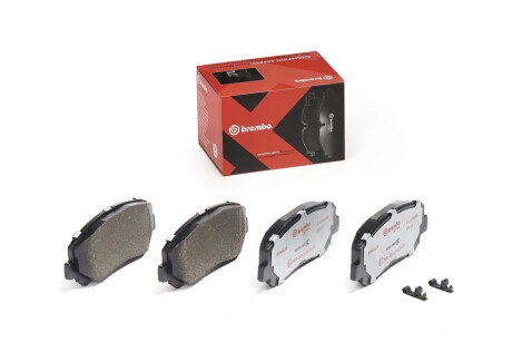 KLOCKI HAMULCOWE XTRA PRZOD BREMBO P 49 045X