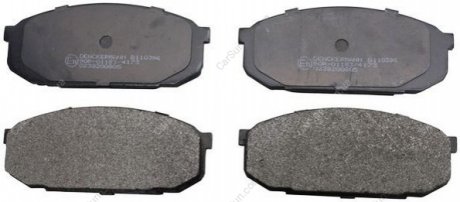 Комплект тормозных накладок, дисковый тормоз Denckermann B110396