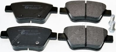Комплект тормозных накладок, дисковый тормоз Denckermann B111026