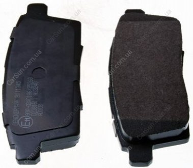 Комплект тормозных накладок, дисковый тормоз Denckermann B111345