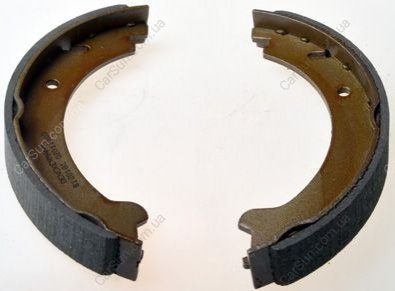 Комплект тормозных колодок Denckermann B120181 (фото 1)