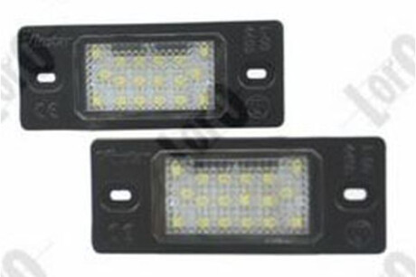 ЛАМПА НАСТІЛЬНА REJ LE+PR LED VW GOLF V COMBI Depo L03-210-0003LED