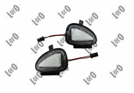 ЛАМПА ДЗЕРКАЛА VW GOLF 6 TOURAN 10- Depo L53-420-0001LED