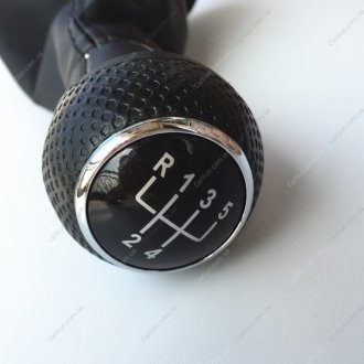 Ручка штока выбора передач с чехлом 5скорост чорная DPA 77110707802 (фото 1)