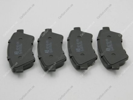 Колодки гальмівні дискові Brake Pads Premium FRICTION MASTER MKD1495 (фото 1)