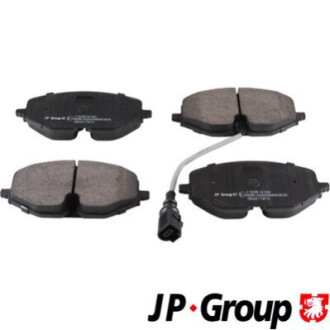 Колодки гальмівні (передні) VW Caddy/Golf VII/Skoda Octavia/Seat Leon 19- (з датчиком) (TRW) JP GROUP 1163614100