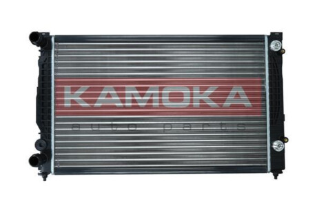 Радіатор, система охолодження двигуна KAMOKA 7705008 (фото 1)