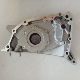 Насос масляный - (KoreaAutoParts) (STMD050556 / WG1726529 / Z01OLPSD00355) KAP KM0100104