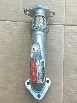 Труба глушителя от коллектора Kia/Hyundai 0K2NA40500A (фото 1)