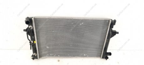 Радиатор охлаждения двигателя Kia/Hyundai 253103X650 (фото 1)