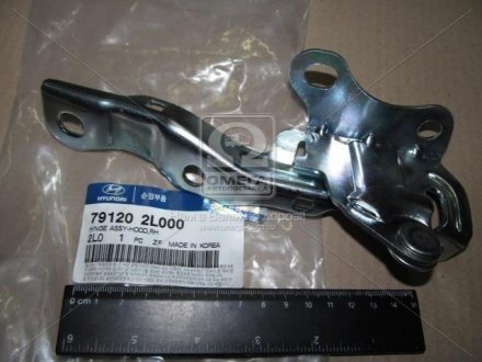 Кронштейн капота правий HINGE ASSY-HOOD RH i30 Kia/Hyundai 791202L000