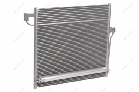 Радиатор кондиционера - (A0995000002) LUZAR LRAC 15165
