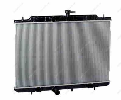 Радиатор охлаждения двигателя - (21460ZN50A / 21460JN90A / 21460JA00A) LUZAR LRc 141G4 (фото 1)