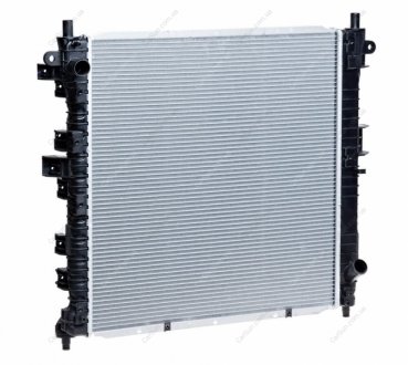 Радиатор охлаждения двигателя - (2131009152 / 2131009151 / 2131009150) LUZAR LRc 1750 (фото 1)