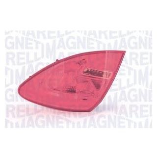 LAMPA TYL PRAWA ZEW MAGNETI MARELLI LLH531