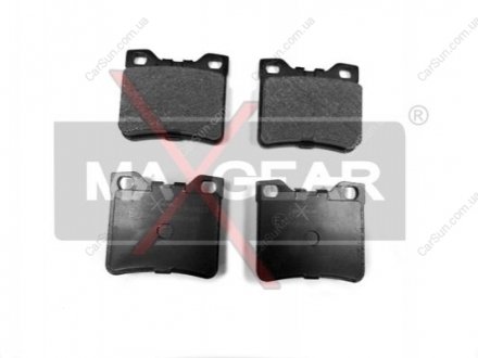 Комплект гальмівних накладок, дискове гальмо MAXGEAR 19-0413 (фото 1)