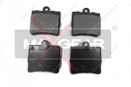 Комплект гальмівних накладок, дискове гальмо MAXGEAR 19-0415