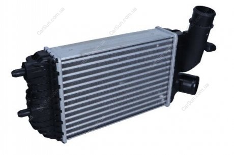 Охладитель наддувочного воздуха MAXGEAR AC624509 (фото 1)