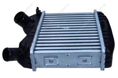 Охладитель наддувочного воздуха MAXGEAR AC630066 (фото 1)