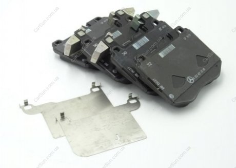 Тормозные колодки - MERCEDES-BENZ A0004207402