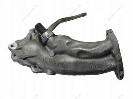 Патрубок системы EGR на Mercedes Benz Vito W639 Mercedes Sprinter 2.2CDI MERCEDES-BENZ A6511402108