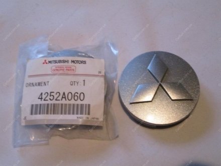 Заглушка колесного диска MITSUBISHI 4252A060 (фото 1)