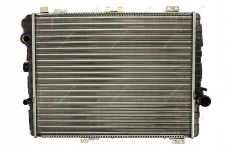 Радиатор охлаждения двигателя - (893121251K / 893121251F / 855121251F) NISSENS 604411 (фото 1)