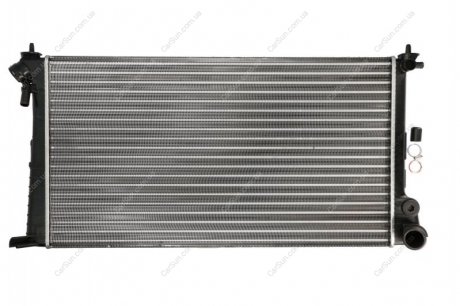 Радиатор охлаждения двигателя - (96347974 / 33E06 / 33E04) NISSENS 61315 (фото 1)