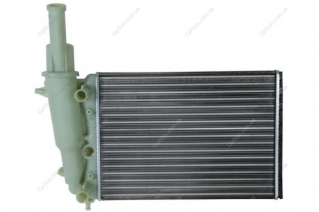 Радиатор охлаждения двигателя - (7745652 / 7718660 / 46465017) NISSENS 61856 (фото 1)