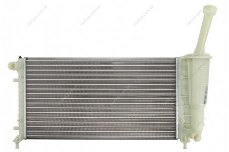 Радиатор охлаждения двигателя - (51734088 / 51706057) NISSENS 61889 (фото 1)