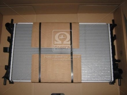 Радиатор охлаждения двигателя - (YS4Z8005BB / 98AB8005KF / 1671969) NISSENS 62052 (фото 1)