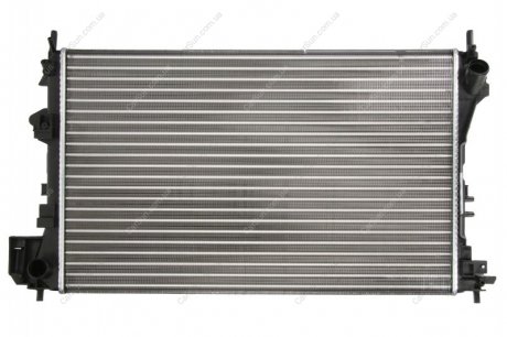 Радиатор охлаждения двигателя - (24418338 / 1300244) NISSENS 63024A (фото 1)
