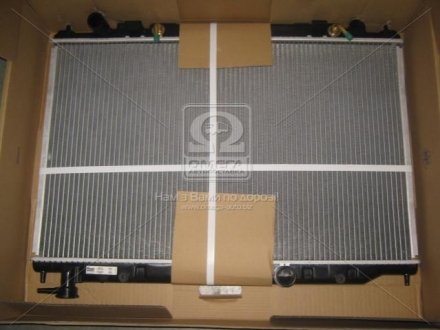 Радиатор охлаждения двигателя - (21460CC00A / 21460CA010) NISSENS 68712 (фото 1)