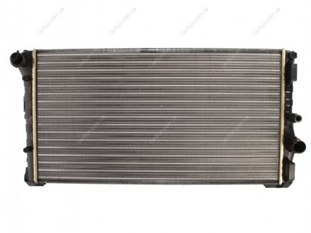 Радиатор охлаждения двигателя - (51734092 / 46834067) NISSENS 68806 (фото 1)