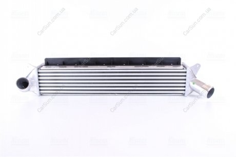 CHLODNICA INTERCOOLER NISSENS 961242