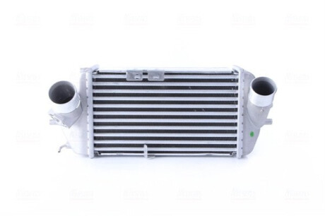 CHLODNICA INTERCOOLER NISSENS 961488