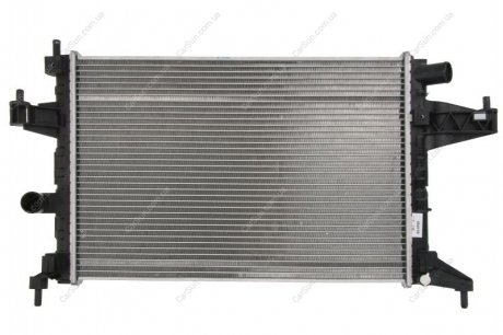 Радиатор охлаждения двигателя - (9201956 / 24445163 / 1300333) NRF 519596 (фото 1)