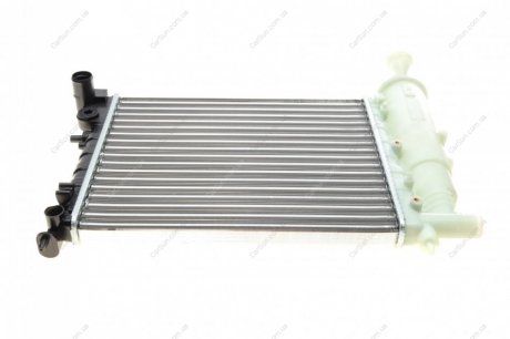 Радиатор, охлаждение двигателя NRF 58067 (фото 1)