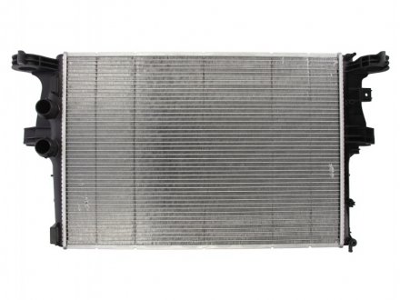 Радіатор, система охолодження двигуна NRF 58430 (фото 1)