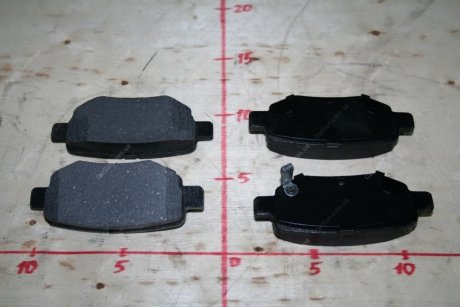 Колодки тормозные задние TIGGO 5 OEM T21-3502080 (фото 1)