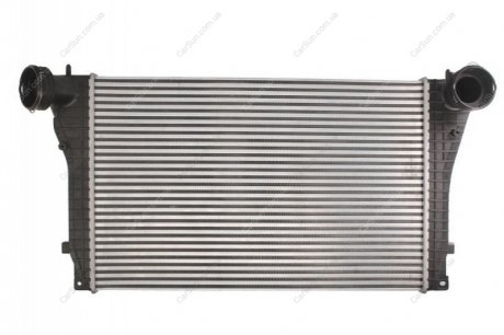 Радиатор воздуха (Интеркулер) Polcar 1323J8-6