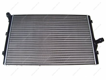 Радиатор охлаждения Polcar 133108B4 (фото 1)