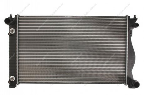 Радиатор охлаждения Polcar 133808-2