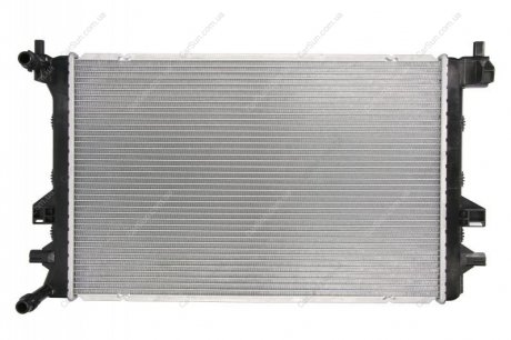 Радиатор охлаждения двигателя AUDI A3 SEAT LEON,SKODA OCTAVIA III GOLF VII 1.2-2.0D 04.12- Polcar 13C108-3 (фото 1)