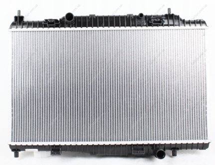Радиатор охлаждения Polcar 32B108-2