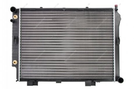 Радиатор охлаждения MB210 E 200D/220D/250-320 95-03 Polcar 501508-1